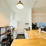 Rakoczi City Apartment